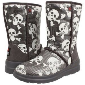 UGG Sequin Boots with Skulls sz 8 LIKE NEW